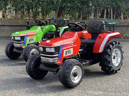 �o�M�[�J�[(�g���N�^�[���f��))